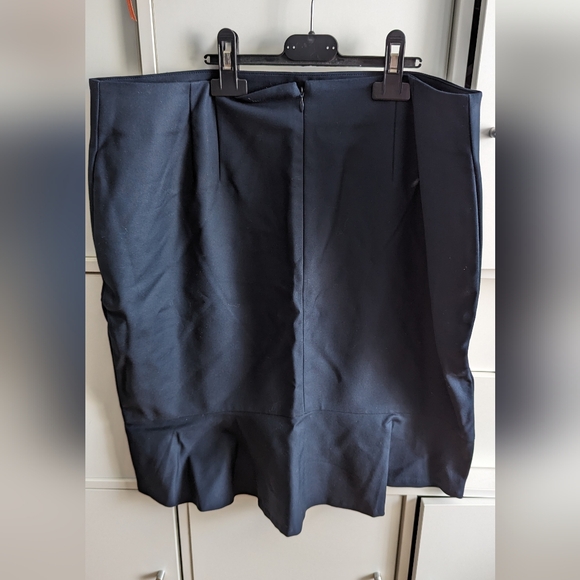 ann taylor pencil skirt - Picture 2 of 4